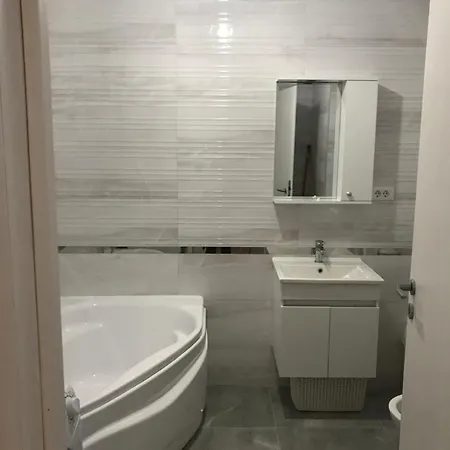 Calm-luxury Modern Free Parking Air Conditioning Espresso Bright View Complet Utilat Bukarest