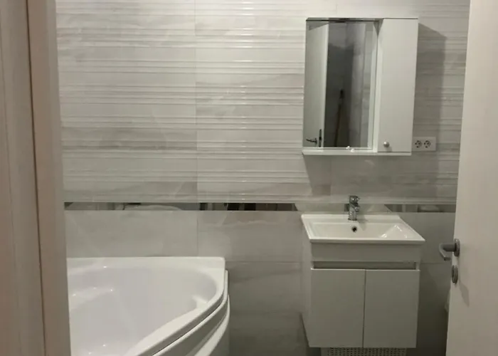 Calm-luxury Modern Free Parking Air Conditioning Espresso Bright View Complet Utilat Bukarest