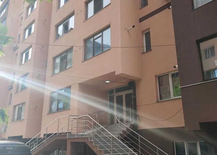 Апартаменты Calm-luxury Modern Free Parking Air Conditioning Espresso Bright View Complet Utilat Бухарест